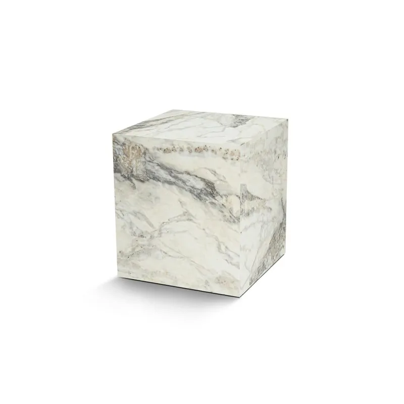Bout de canapé cube moderne - décor marbre blanc