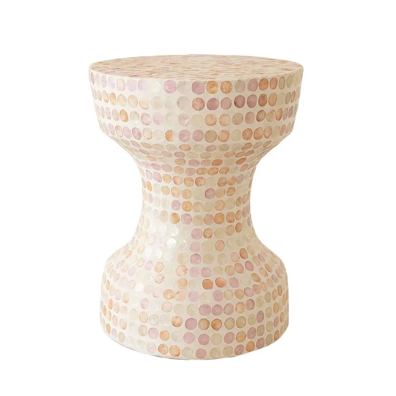 Table d'appoint en coquille de capiz rose
