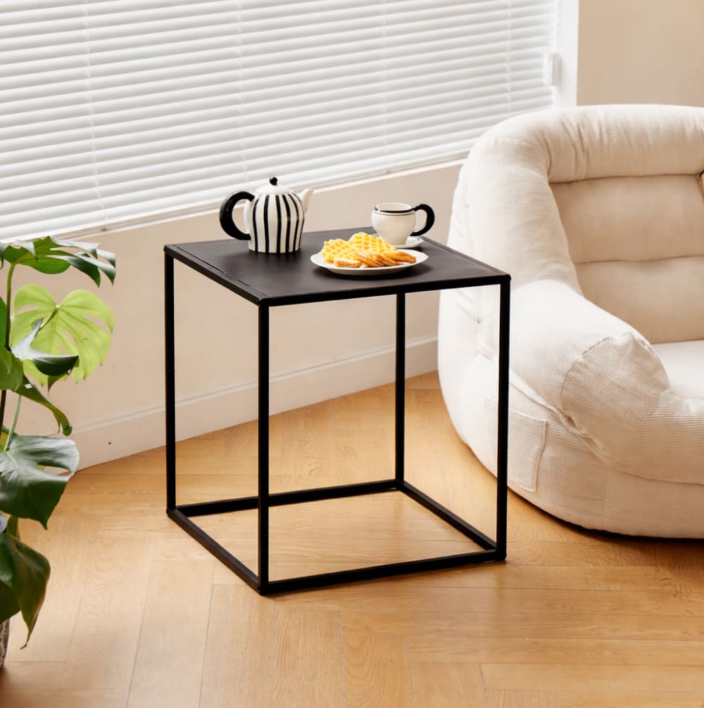Nordlys, table d’appoint en métal, photo du marchand