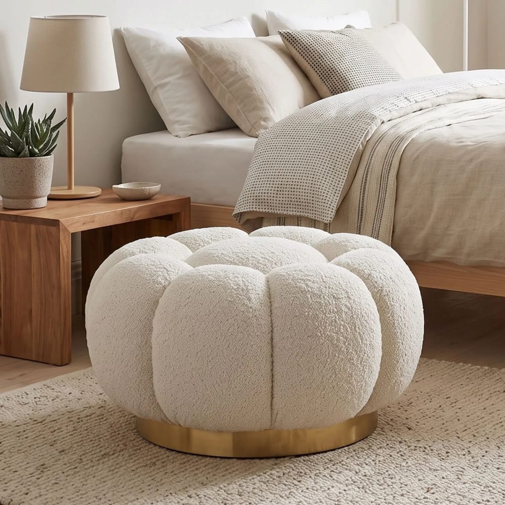 Hellin, pouf en tissu ou velours, photo du marchand