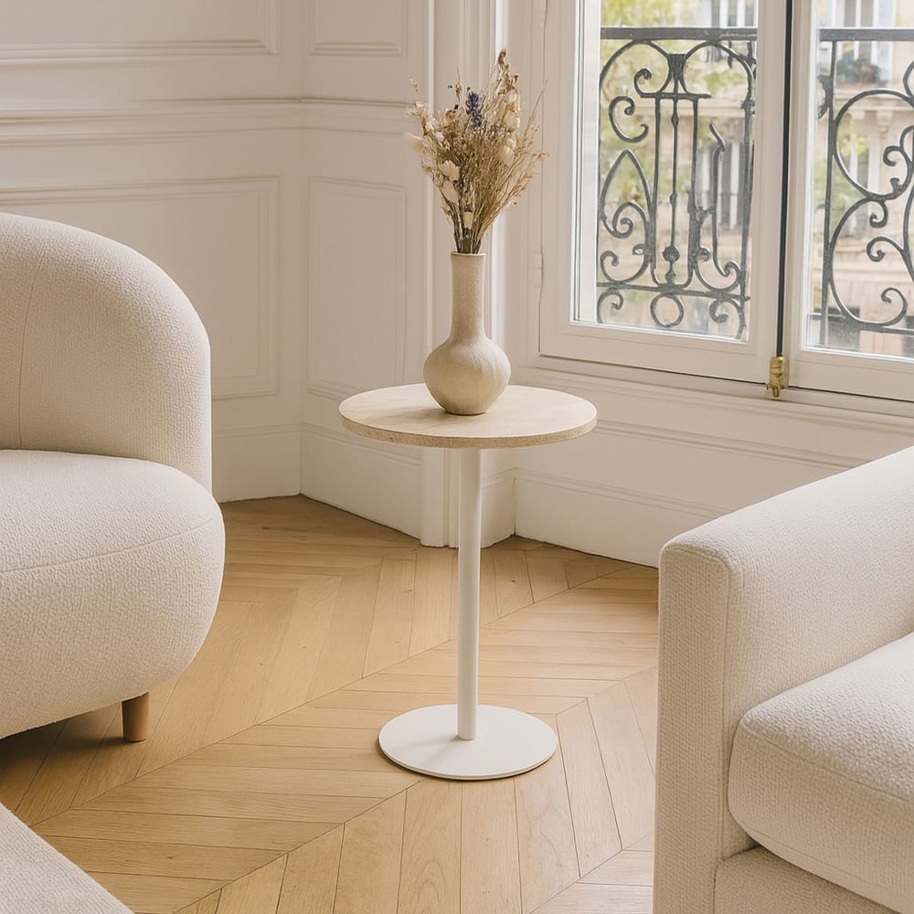 Now’s Home, table d’appoint en métal, photo du marchand
