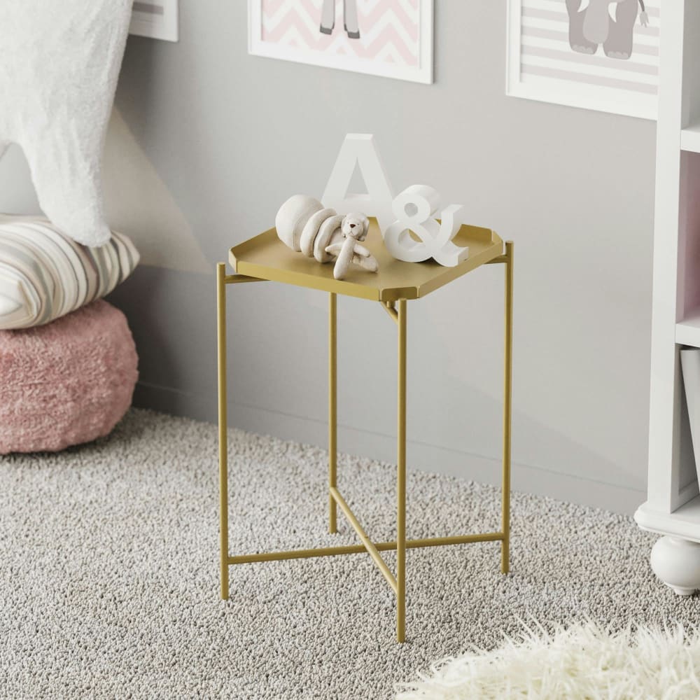 Pier Import, table d’appoint en métal, photo du marchand