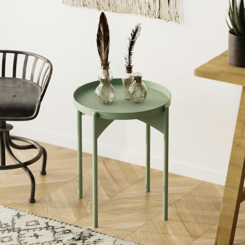 Pier Import, table d’appoint en métal, photo du marchand