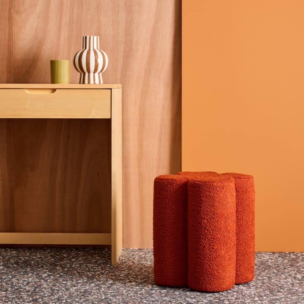 sweeek, pouf en tissu ou velours, photo du marchand