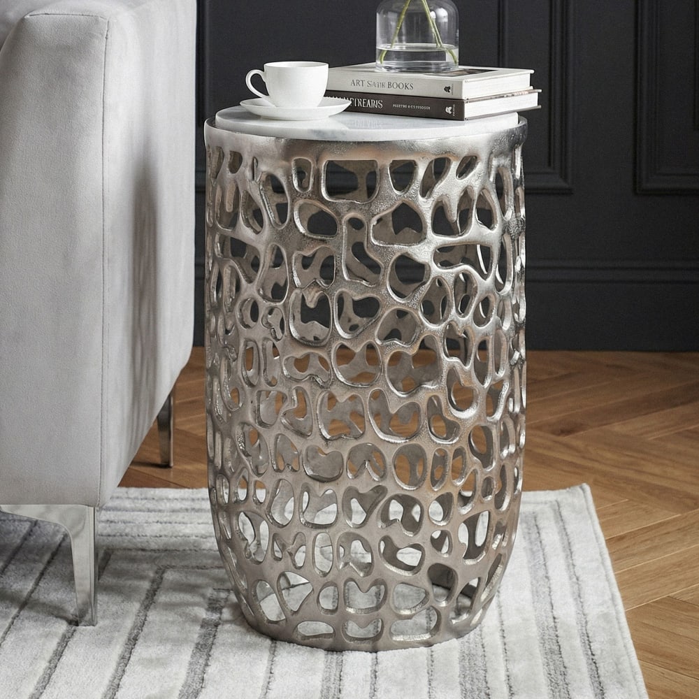 FineBuy, table d’appoint en métal, photo du marchand