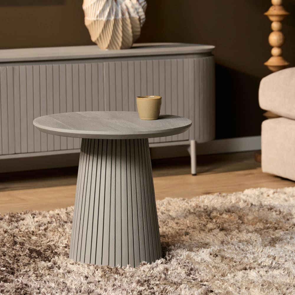 Pier Import, table d’appoint en bois, photo du marchand