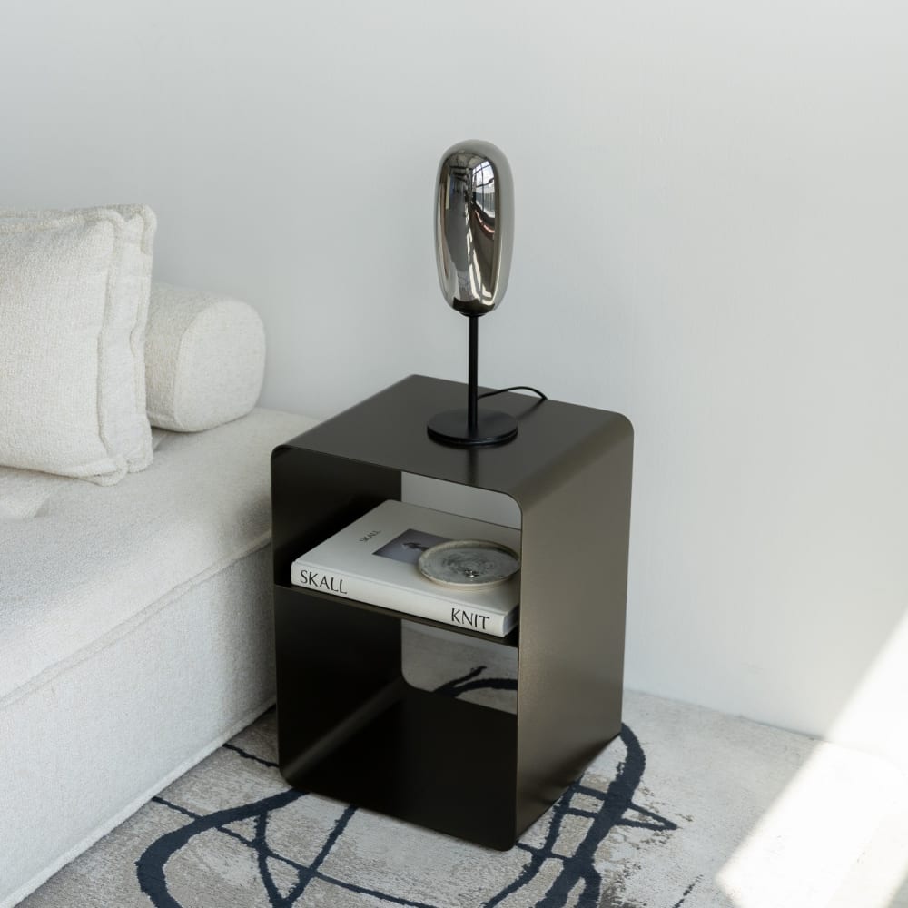 Kare Design, table d’appoint en métal, photo du marchand