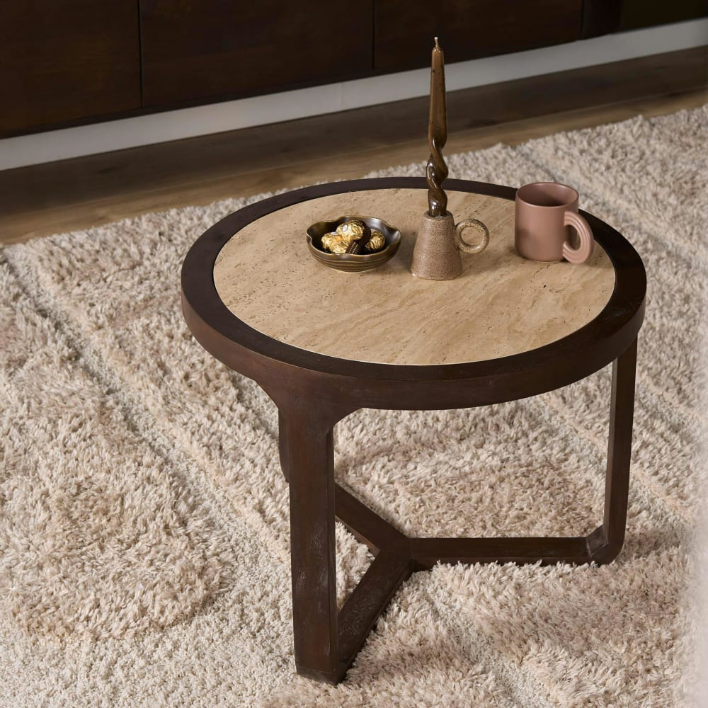 Pier Import, table d’appoint en bois, photo du marchand