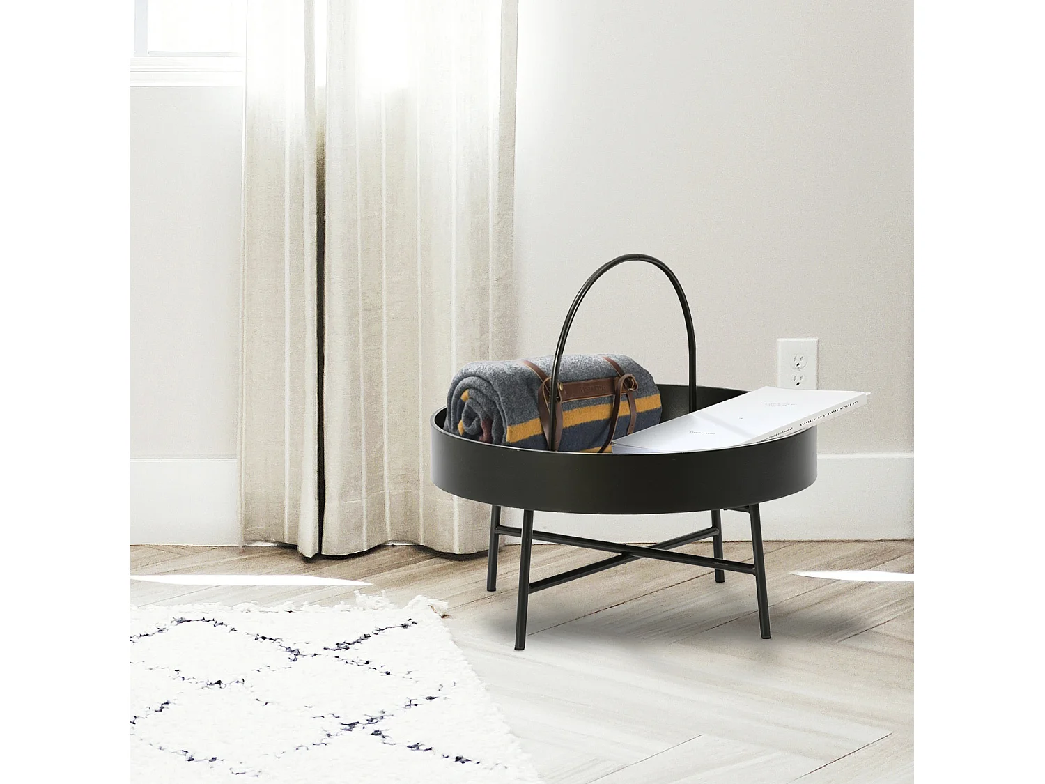 VS Venta-stock, table basse en métal, photo du marchand