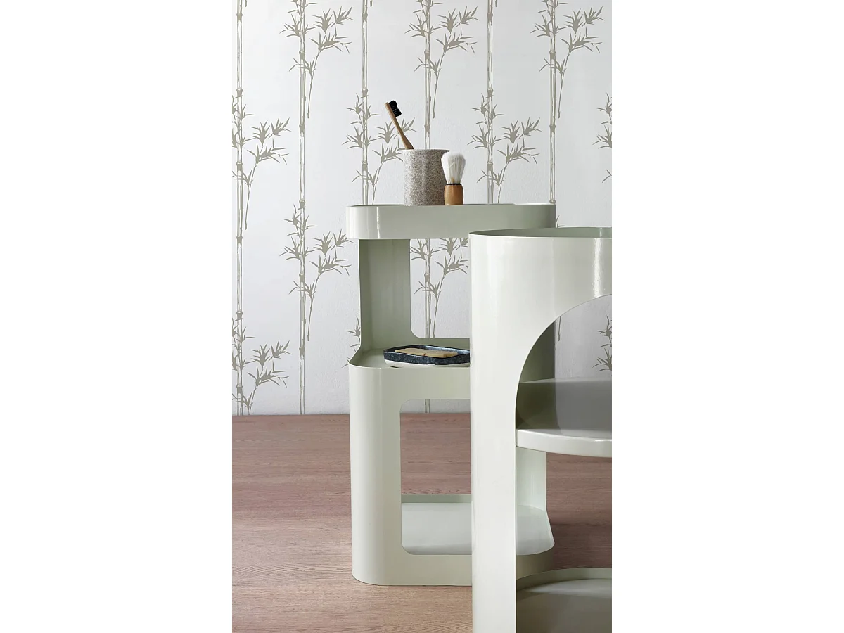 Vente-unique, table d’appoint en métal, photo du marchand