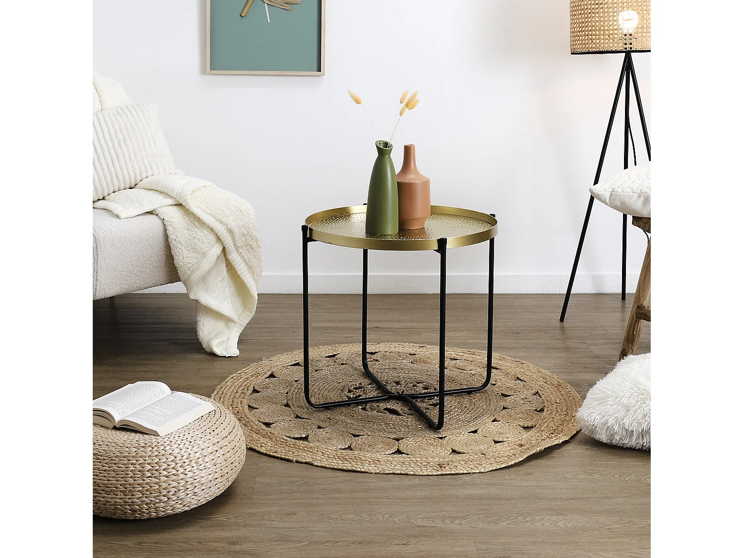 The Home Deco Factory Alia, table d’appoint en métal, photo du marchand