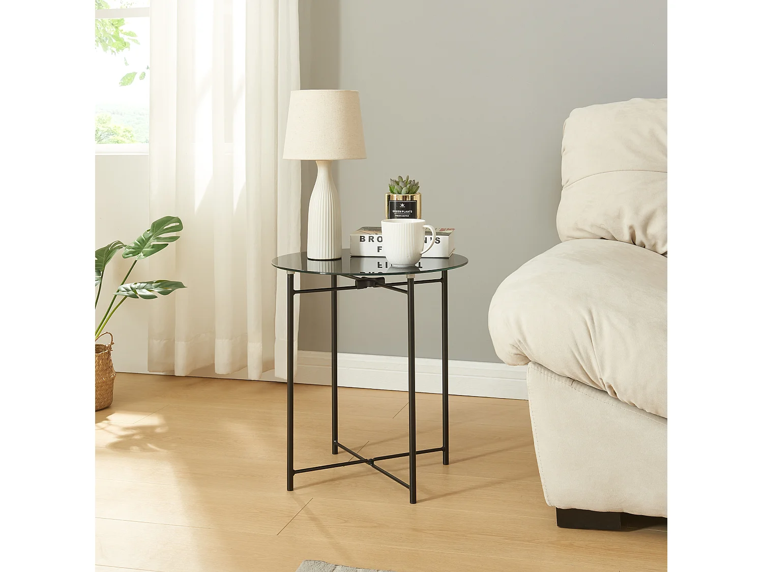 en.casa, table d’appoint en verre, photo du marchand