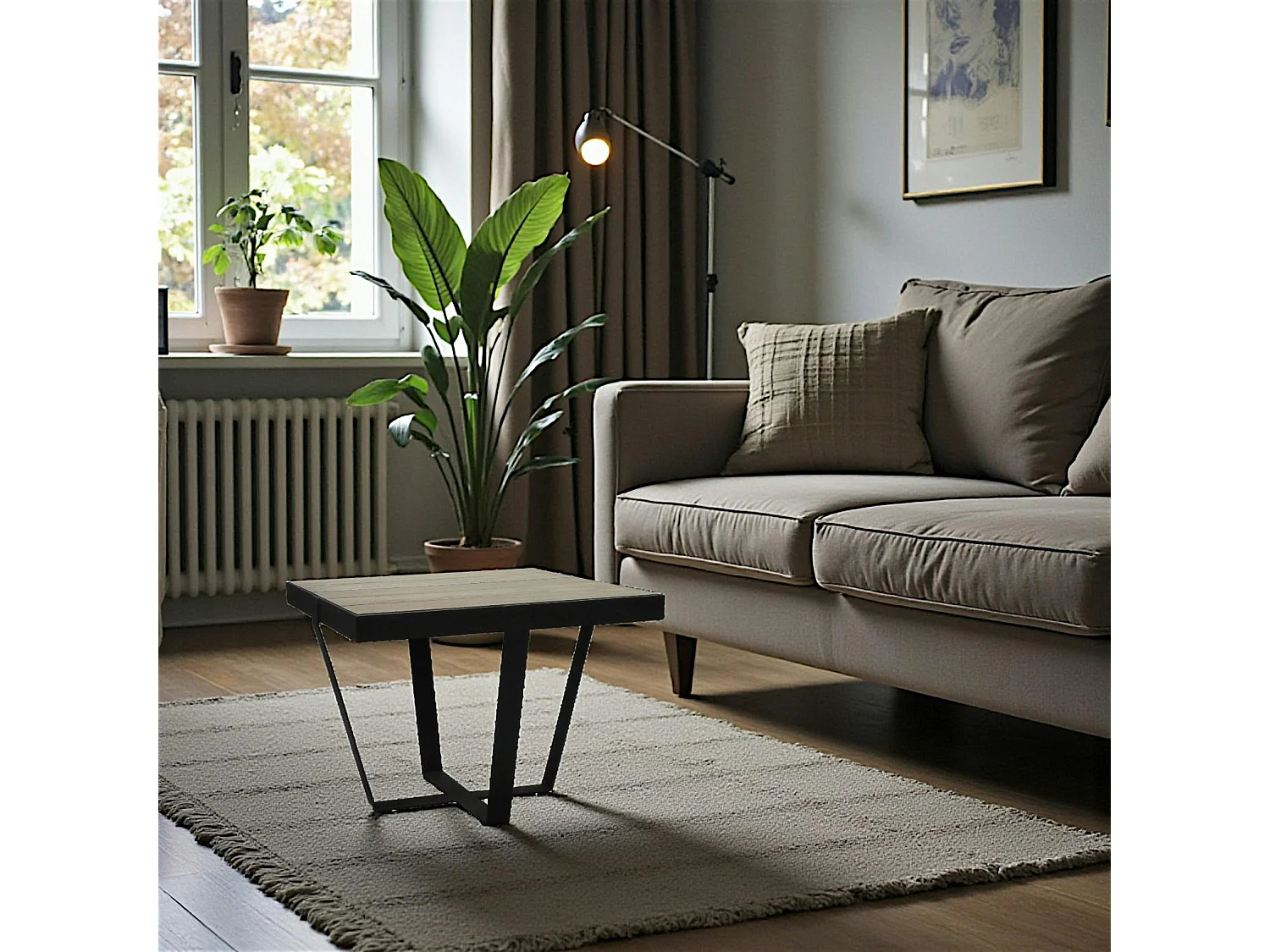 Pier Import Soomaa, table d’appoint en bois massif, photo du marchand