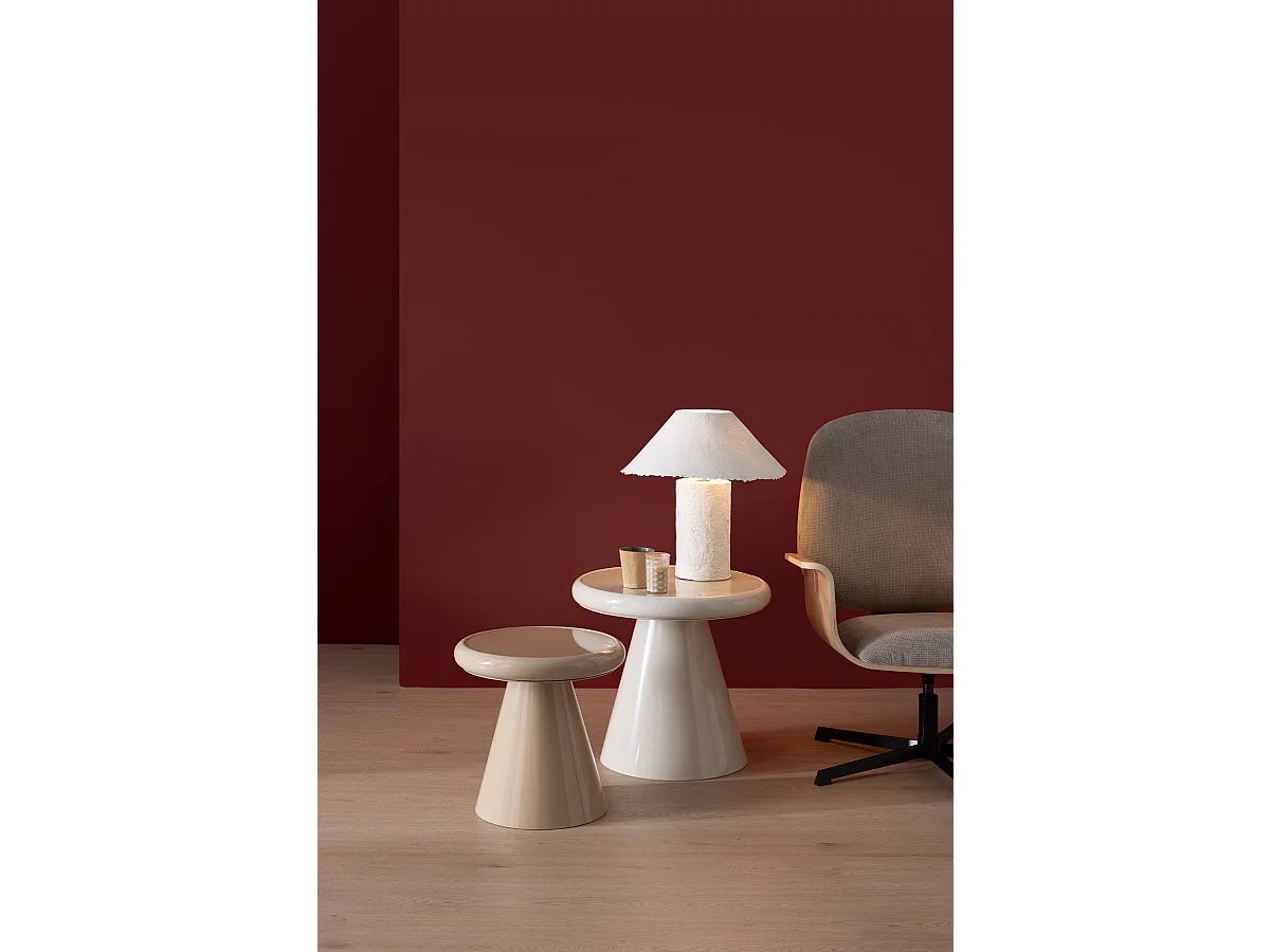 Vente-unique, table d’appoint en métal, photo du marchand